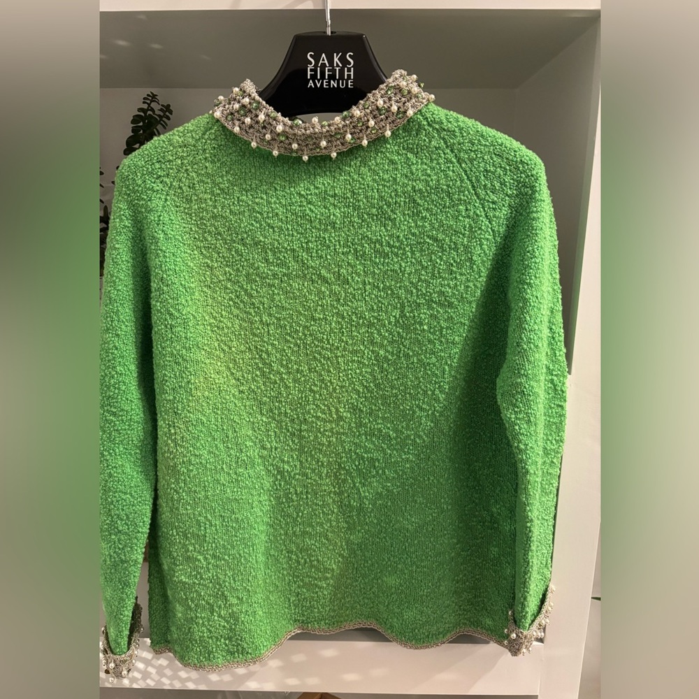 Vintage 1960s ROBINSON’s holiday green boucle sweater! Metallic collar & cuffs!